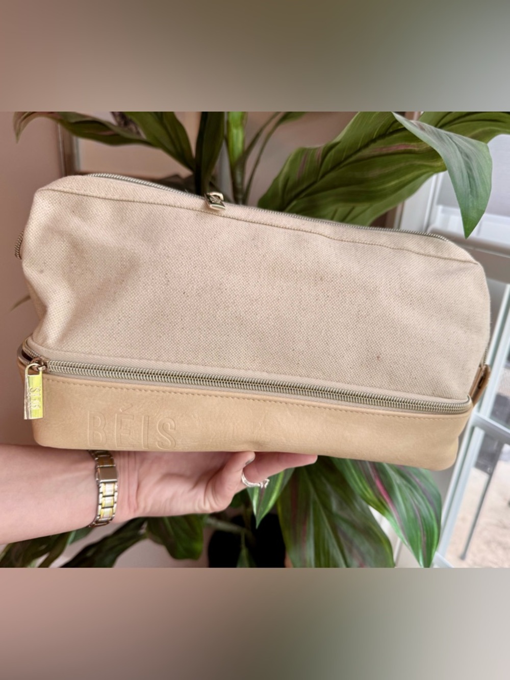 Beis Makeup Bag - The Dopp Kit In Beige